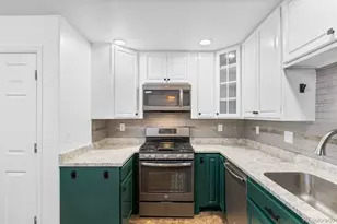 402 S County Rd 129, Bennett, CO 80102 - Photo 36