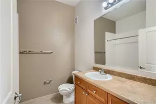 5677 S Park Pl, Englewood, CO 80111 - Photo 10