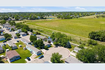 435 N 35th Avenue, Greeley, CO 80631 - Photo 2