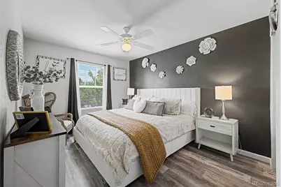 24781 E Ontario Drive, Aurora, CO 80016 - Photo 32