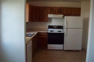 18922 E 16th Ave, Aurora, CO 80011 - Photo 4