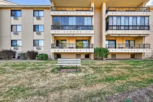 2868 S Heather Gardens Way, Aurora, CO 80014 - Photo 30