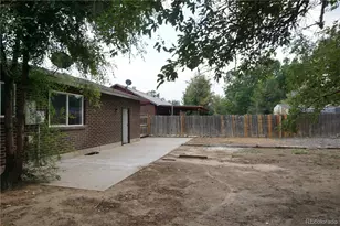 5527 Chandler Ct, Denver, CO 80239 - Photo 44