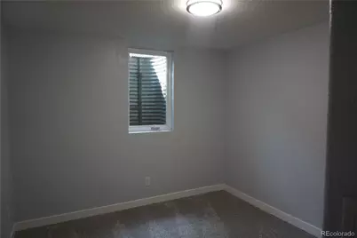 5527 Chandler Court, Denver, CO 80239 - Photo 30