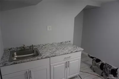 5527 Chandler Court, Denver, CO 80239 - Photo 32