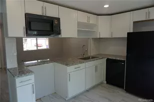 5527 Chandler Ct, Denver, CO 80239 - Photo 12
