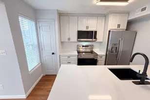 6702 S Ivy Way, Centennial, CO 80112 - Photo 2