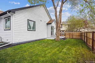 22 S Harlan St, Lakewood, CO 80226 - Photo 14