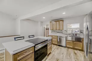 1147 S Kendall Ct, Lakewood, CO 80232 - Photo 6