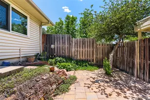 1272 S Troy St, Aurora, CO 80012 - Photo 26