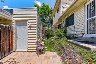 1272 S Troy St, Aurora, CO 80012 - Photo 28