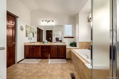 9832 N Crystal Lake Drive, Littleton, CO 80125 - Photo 28