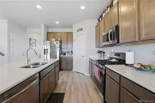 168 Chipeta Way, Lochbuie, CO 80603 - Photo 8