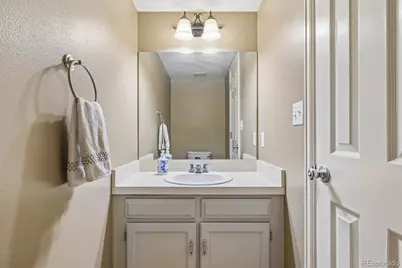 6246 E Hinsdale Court, Centennial, CO 80112 - Photo 14