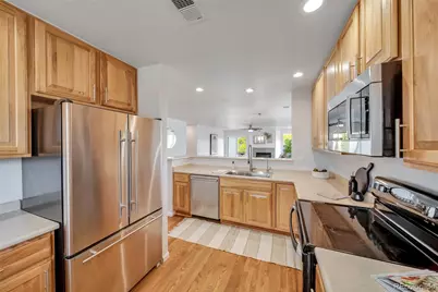 16184 E 105th Avenue, Commerce City, CO 80022 - Photo 8