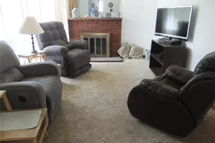 1355 Hanover St, Aurora, CO 80010 - Photo 2