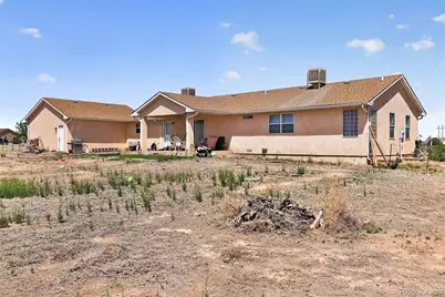 971 S Los Charros Drive, Pueblo, CO 81007 - Photo 2