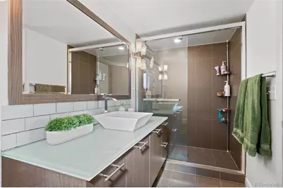 6530 E Colorado Drive, Denver, CO 80224 - Photo 38