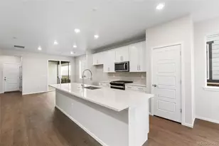 6227 N Nepal St, Aurora, CO 80019 - Photo 4