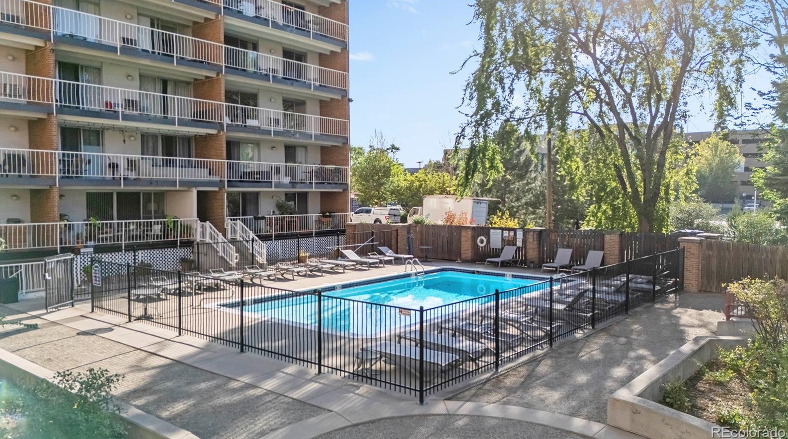 955 Eudora St, Denver CO  80220-4358 exterior