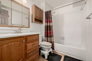 11905 E Harvard Ave, Aurora, CO 80014 - Photo 28