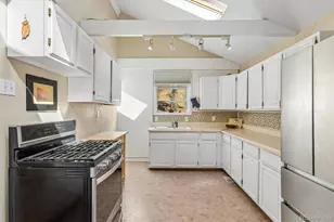 27083 Pine Dr, Evergreen, CO 80439 - Photo 14