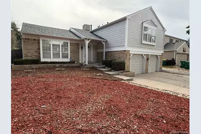 1578 S Vaughn Circle, Aurora, CO 80012 - Photo 2