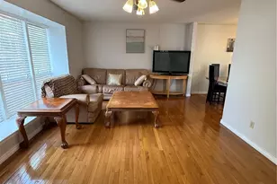 1578 S Vaughn Cir, Aurora, CO 80012 - Photo 6