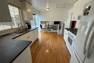 1578 S Vaughn Cir, Aurora, CO 80012 - Photo 8