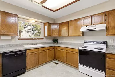 9907 W 107th Place, Broomfield, CO 80021 - Photo 12