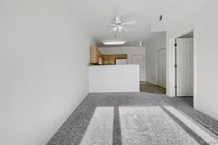 2894 W Riverwalk Cir, Littleton, CO 80123 - Photo 2