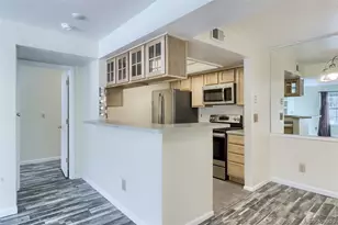 9212 E Arbor Cir, Englewood, CO 80111 - Photo 8