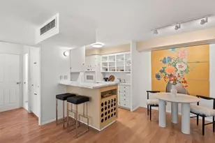 790 N Washington St, Denver, CO 80203 - Photo 14