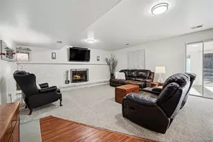 7197 S Fairfax Ct, Centennial, CO 80122 - Photo 10