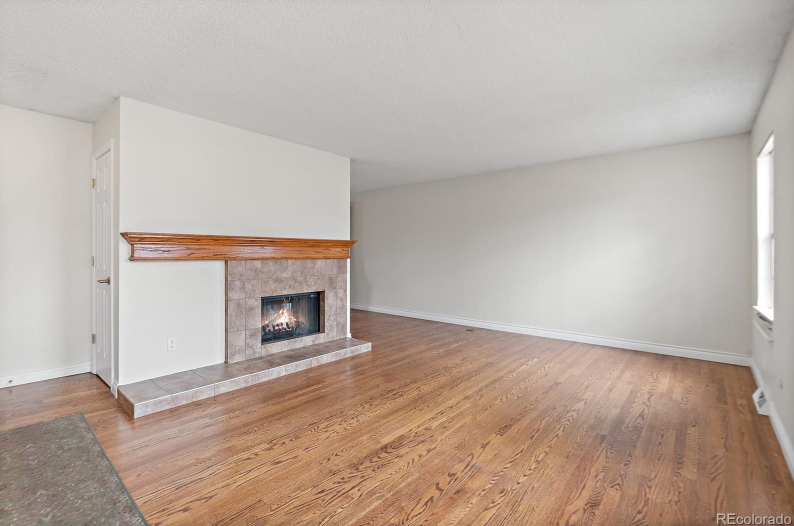 8872 Amherst Dr, Denver, CO 80231-4046