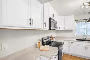 428 E St Vrain, Colorado Springs, CO 80903 - Photo 16