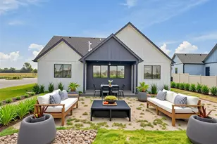 1099 S Deuel St, Fort Morgan, CO 80701 - Photo 4