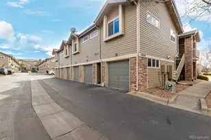 18242 E Flora Pl, Aurora, CO 80013 - Photo 2