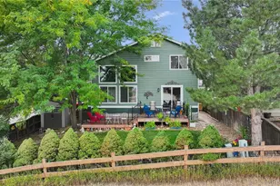 10213 Cherryhurst Ln, Highlands Ranch, CO 80126 - Photo 4