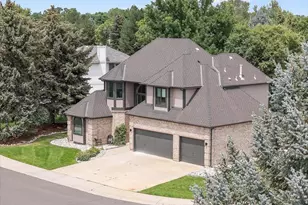 1118 Oakhurst Dr, Broomfield, CO 80020 - Photo 2