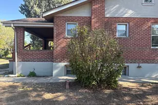 3504 N York St, Denver, CO 80205 - Photo 2