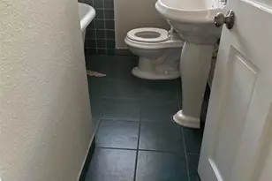 3504 N York St, Denver, CO 80205 - Photo 8