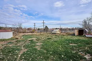 2110 Eagle Cir, Aurora, CO 80011 - Photo 16
