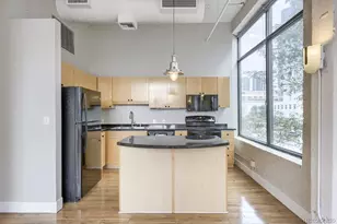 2000 Arapahoe St, Denver, CO 80205 - Photo 18