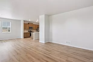 343 N Bersshine St, Watkins, CO 80137 - Photo 6