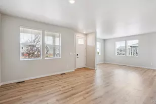 343 N Bersshine St, Watkins, CO 80137 - Photo 14