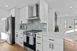 3553 Hudson St, Denver, CO 80207 - Photo 14