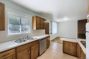 4736 S Perry St, Littleton, CO 80123 - Photo 10