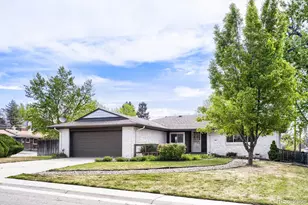 4736 S Perry St, Littleton, CO 80123 - Photo 2