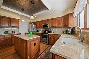 5852 S Danube Cir, Aurora, CO 80015 - Photo 12